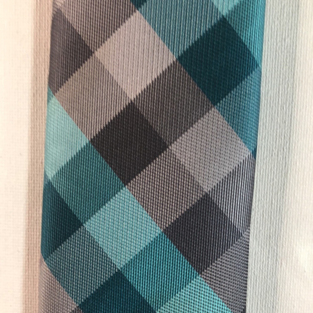 Van Heusen Bundle Of Three Multi Colored And Prin… - image 5